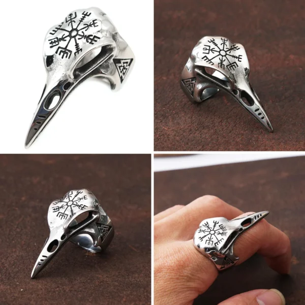 Anillo Cuervo Odin: Acero Vikingo con Brújula